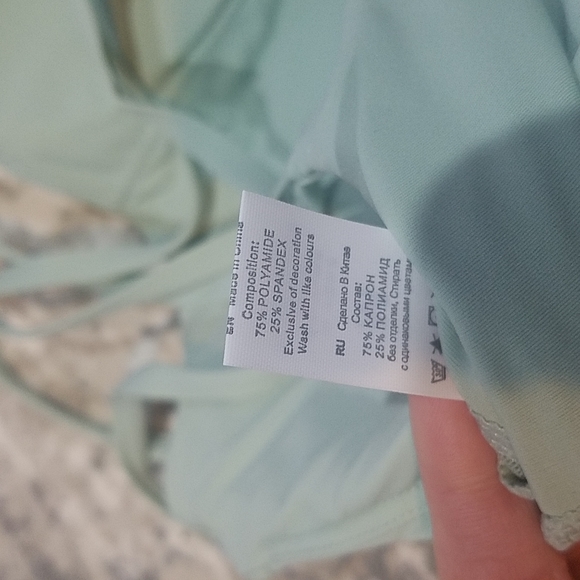 Sexy Sports Bra - Picture 4 of 4